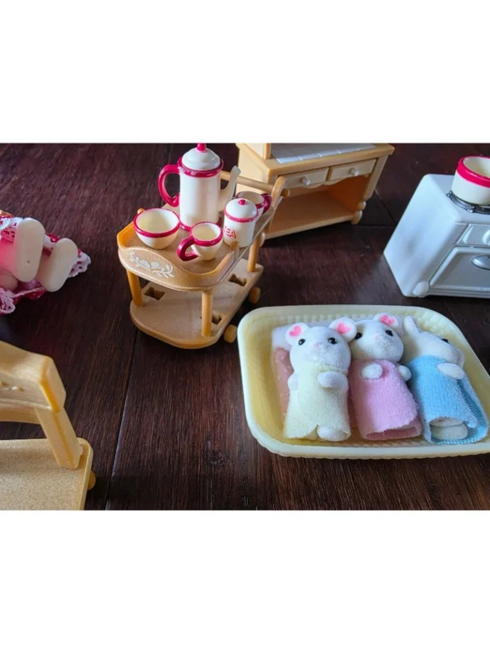 Calico Critters Family Furniture House Accessories Baby Lot Bunny Mouse Kitchen